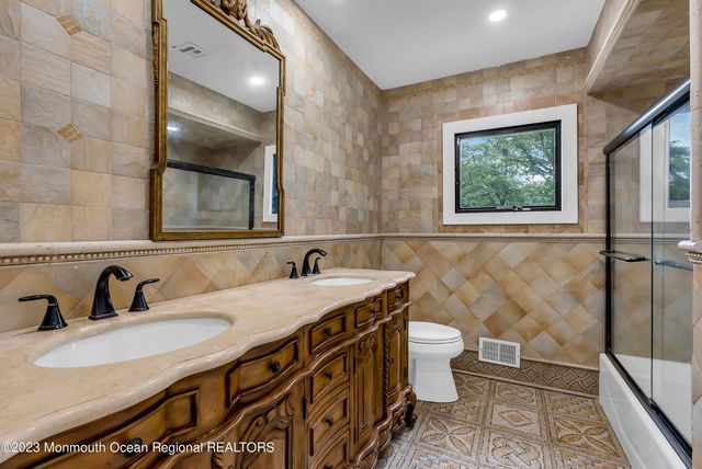 265 Whalepond Road, Oakhurst, NJ 07755