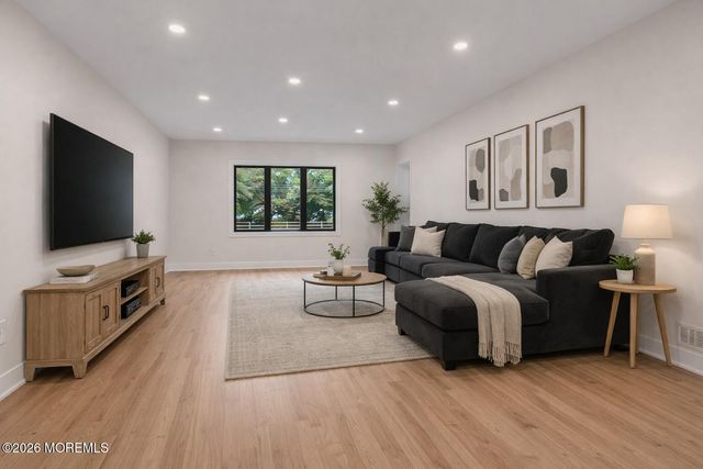 265 Whalepond Road, Oakhurst, NJ 07755