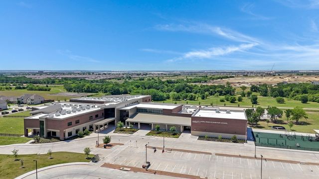 1224 Milfoil Drive, Justin, TX 76247