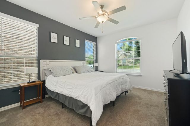 1224 Milfoil Drive, Justin, TX 76247