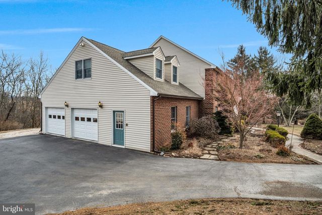 3 APPALOOSA WAY, Carlisle, PA 17015