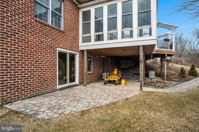 3 APPALOOSA WAY, Carlisle, PA 17015