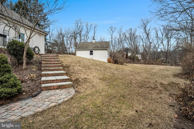 3 APPALOOSA WAY, Carlisle, PA 17015