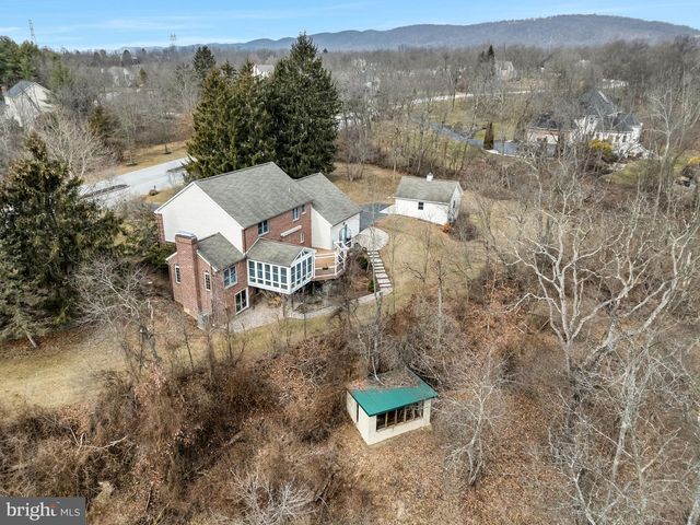 3 APPALOOSA WAY, Carlisle, PA 17015