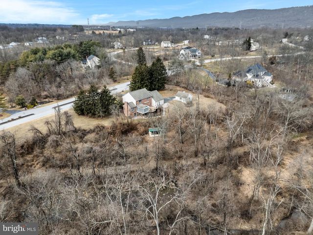 3 APPALOOSA WAY, Carlisle, PA 17015