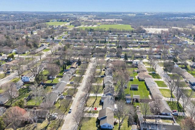 3012 LAWNDALE DRIVE, Green Bay, WI 54311
