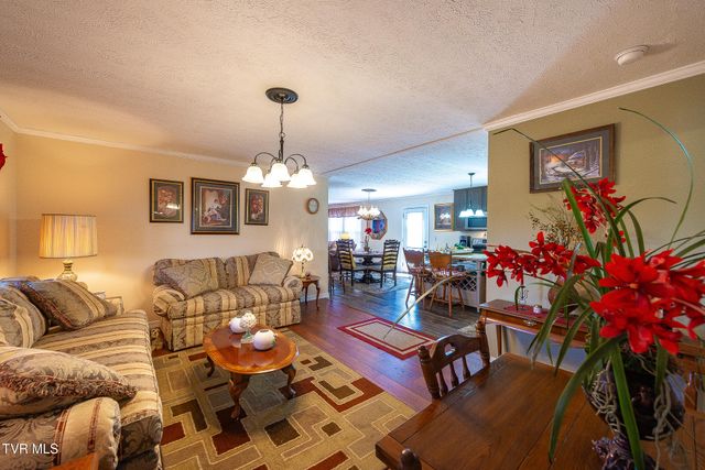 146 Alexander Crossing Drive, Church Hill, TN 37642