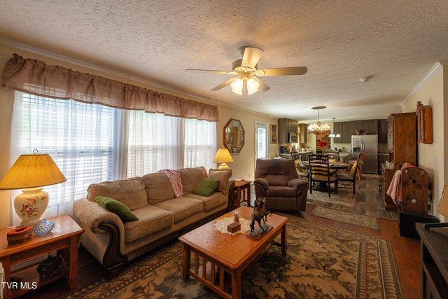 146 Alexander Crossing Drive, Church Hill, TN 37642