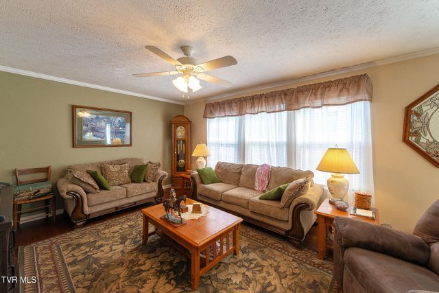 146 Alexander Crossing Drive, Church Hill, TN 37642