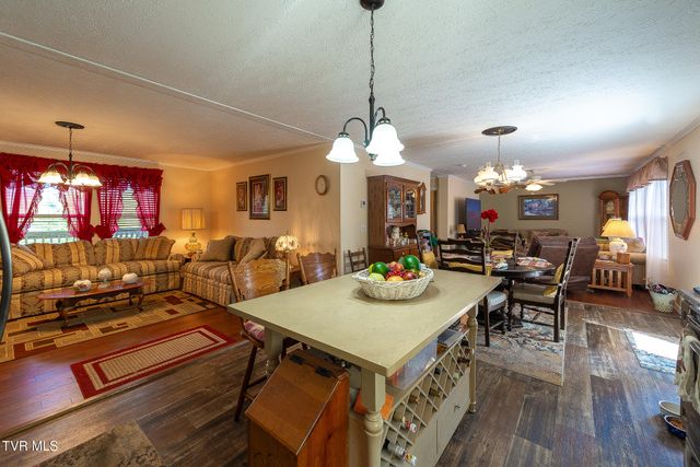146 Alexander Crossing Drive, Church Hill, TN 37642
