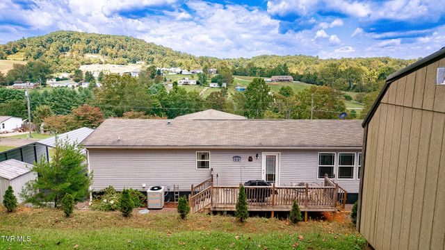 146 Alexander Crossing Drive, Church Hill, TN 37642