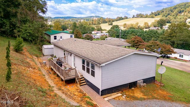 146 Alexander Crossing Drive, Church Hill, TN 37642