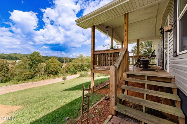 146 Alexander Crossing Drive, Church Hill, TN 37642