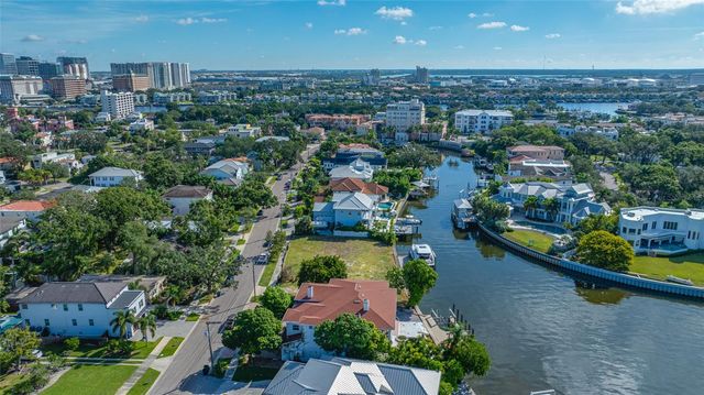 102 ADALIA AVENUE, Tampa, FL 33606