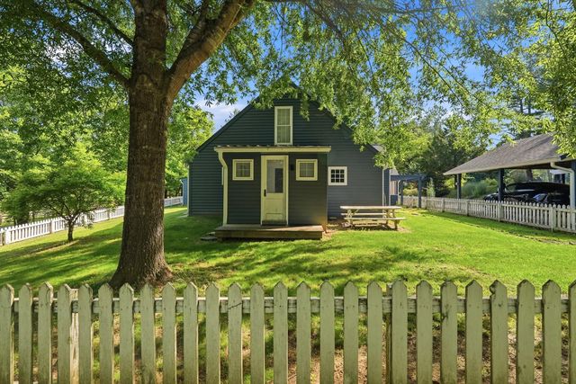 101 Hemlock Shores DR, Goodview, VA 24095