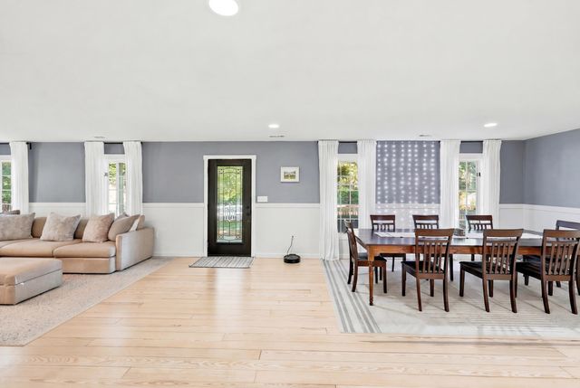 101 Hemlock Shores DR, Goodview, VA 24095