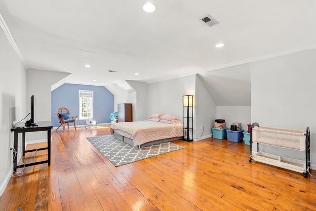 101 Hemlock Shores DR, Goodview, VA 24095