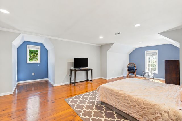 101 Hemlock Shores DR, Goodview, VA 24095