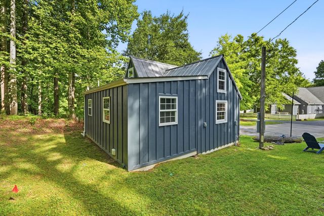 101 Hemlock Shores DR, Goodview, VA 24095