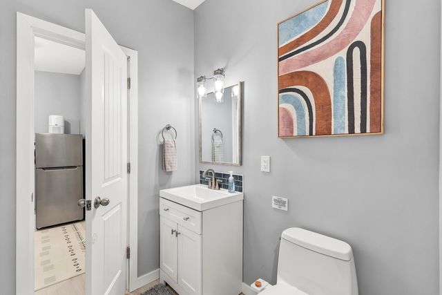 101 Hemlock Shores DR, Goodview, VA 24095