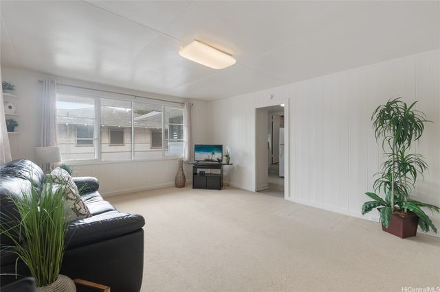 2166 Palolo Avenue, Honolulu, HI 96816