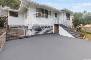 2166 Palolo Avenue, Honolulu, HI 96816