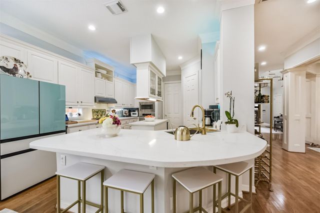 1301 Ketch Court, League City, TX 77573