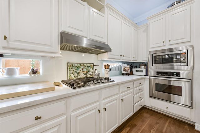 1301 Ketch Court, League City, TX 77573