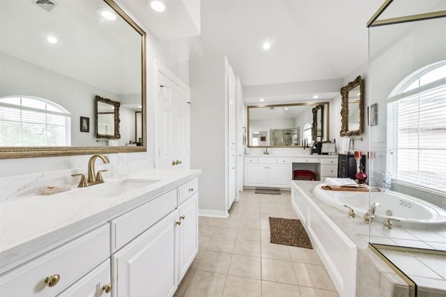 1301 Ketch Court, League City, TX 77573