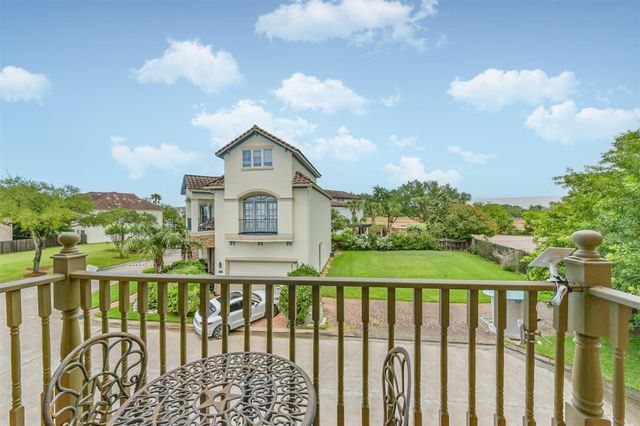 1301 Ketch Court, League City, TX 77573