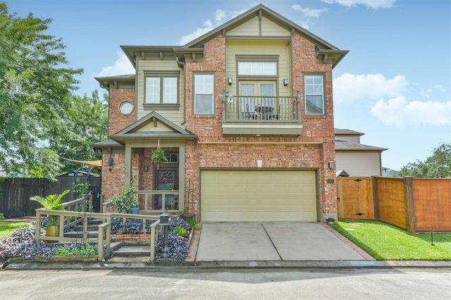 1301 Ketch Court, League City, TX 77573
