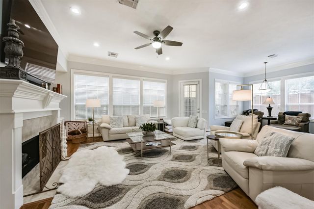 1301 Ketch Court, League City, TX 77573