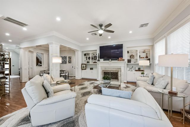 1301 Ketch Court, League City, TX 77573