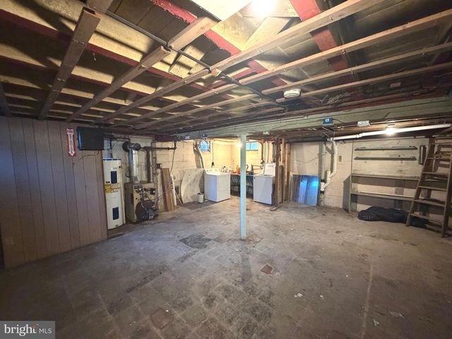 66 WESTERLY RD, Camp Hill, PA 17011