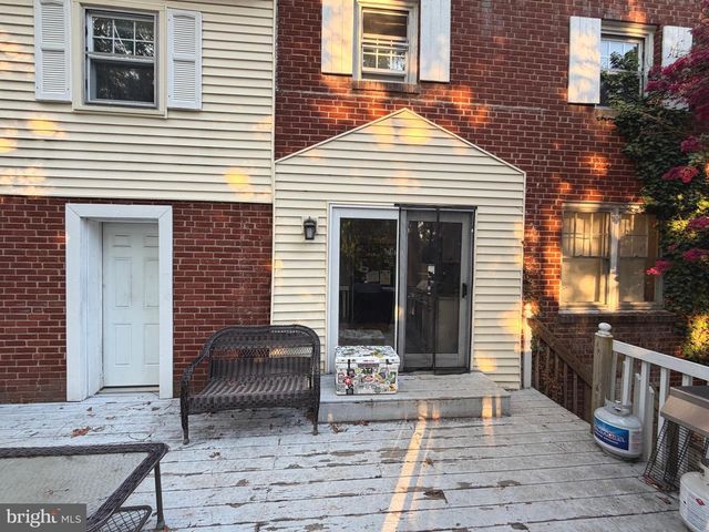 66 WESTERLY RD, Camp Hill, PA 17011