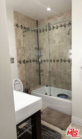 1812 Overland Avenue 105, Los Angeles, CA 90025