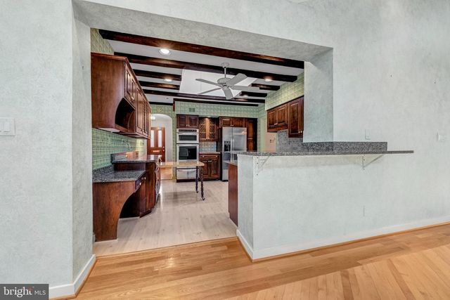 4900 YORKTOWN BLVD, Arlington, VA 22207