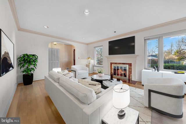 4900 YORKTOWN BLVD, Arlington, VA 22207