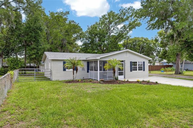 38745 2ND AVENUE, Zephyrhills, FL 33542