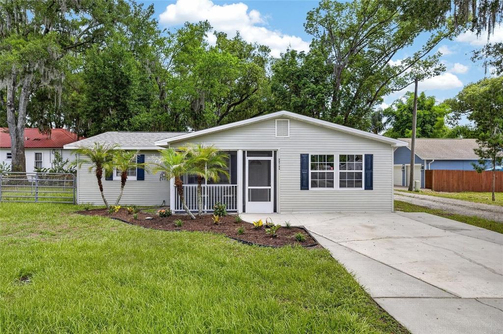 38745 2ND AVENUE, Zephyrhills, FL 33542