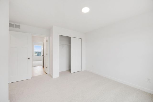 19974 Gadston Lane, Lakeville, MN 55044