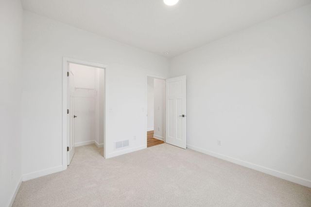 19974 Gadston Lane, Lakeville, MN 55044