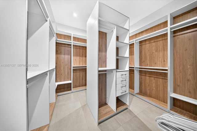 3059 Carter St 3059, Miami, FL 33133