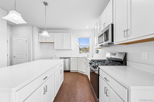 27146 Silo Drive, Saline, MI 48176