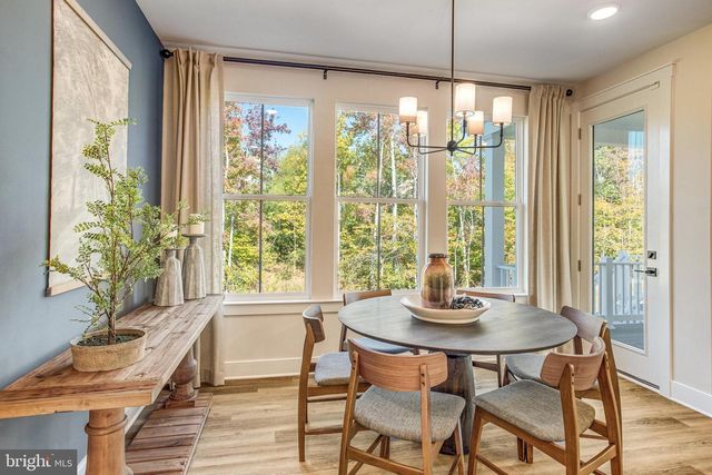 1148 BROAD LAKE DR, Fredericksburg, VA 22406