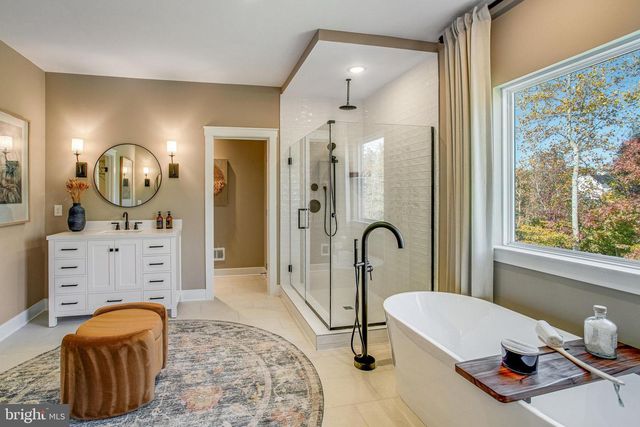 1148 BROAD LAKE DR, Fredericksburg, VA 22406