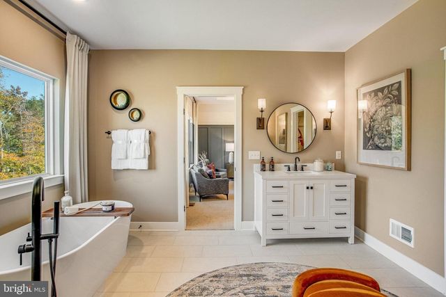 1148 BROAD LAKE DR, Fredericksburg, VA 22406
