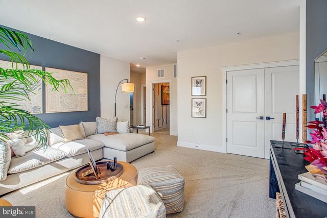 1148 BROAD LAKE DR, Fredericksburg, VA 22406