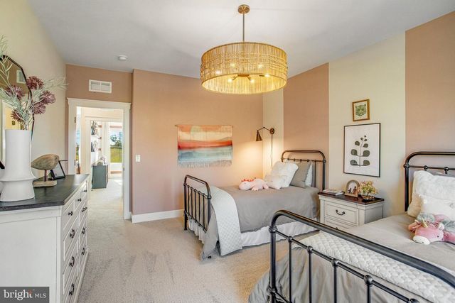 1148 BROAD LAKE DR, Fredericksburg, VA 22406