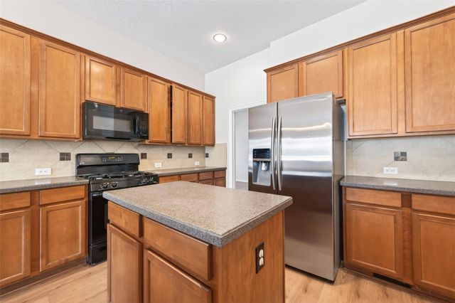 2814 Sage Creek Court, Richmond, TX 77406